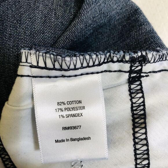 St. John's Bay Straight Leg Denim Jeans Women's Size 14 Blue Mid Rise Dark Wash - Picture 12 of 16